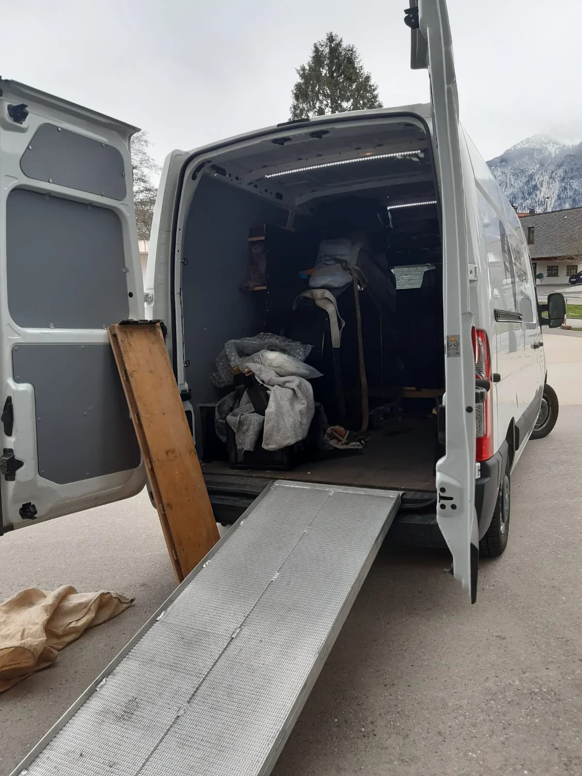 Gallery image 20